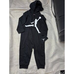 NWT Jordan black  onsie size 18 months